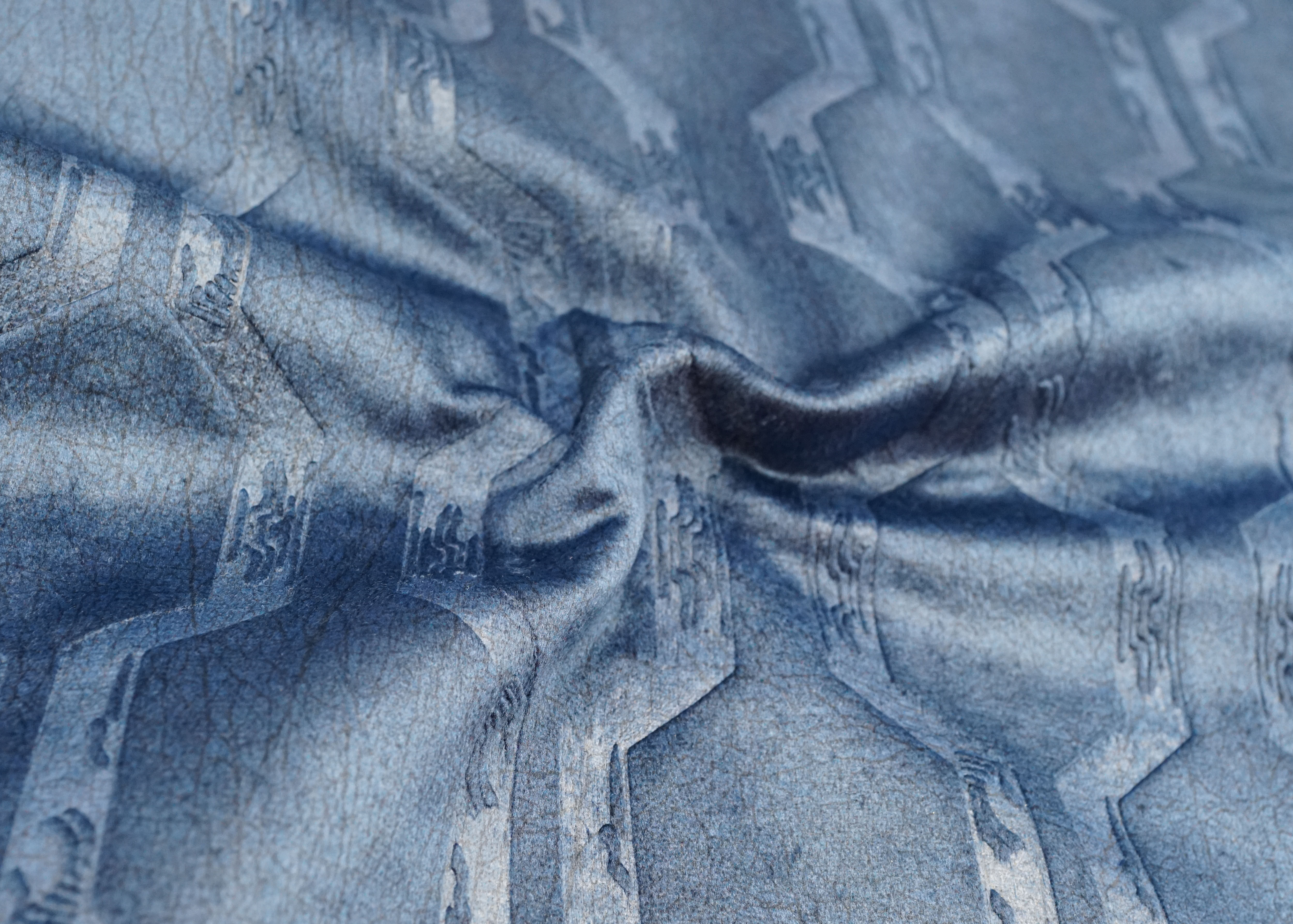 Polyester Linen Like Upholstery Fabric For Sofa Cover - Advantages and Disadvantages