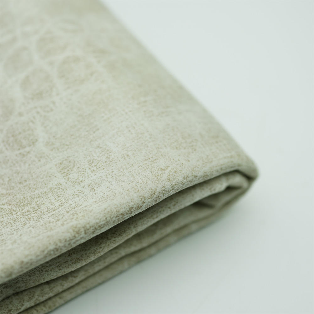 Fashion 100% Polyester Velvet Sofa Upholstery Fabric
